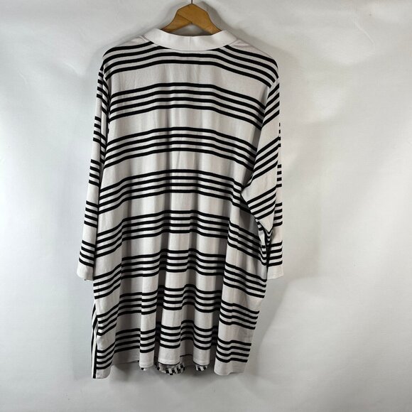 Susan Graver Weekens Womens Tunic Top Size 5X Black White Striped Button Up - Picture 4 of 9